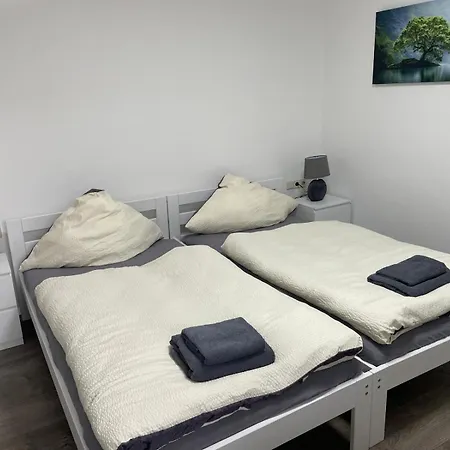 Am Pfuehlpark Parkplatz Kueche Wlan Balkon Heilbronn