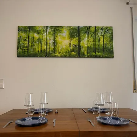 Apartament Am Pfuehlpark Parkplatz Kueche Wlan Balkon *